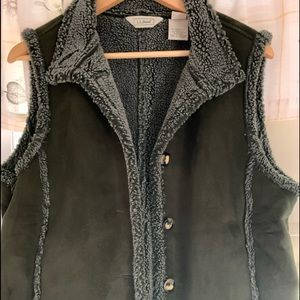 LLB suede/shearling lined vest
